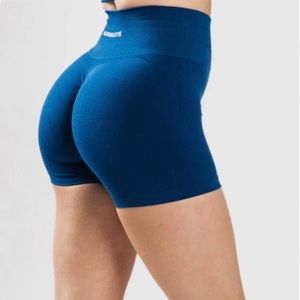 Alphalete Amplify 4.5” INSEAM shorts VICTORY BLUE